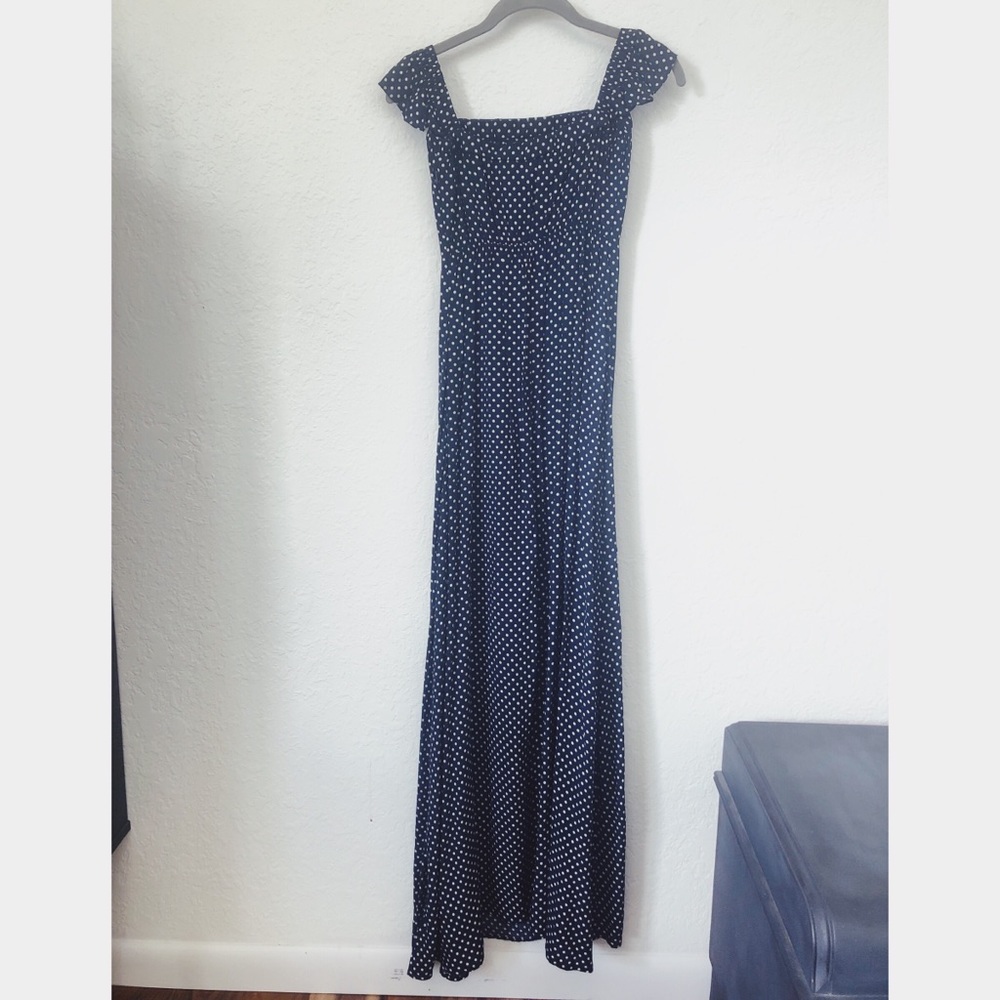 NWT Lulu’s navy maxi dress with white polka dot XS